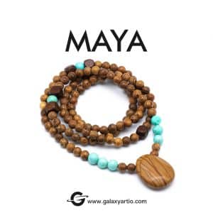 گردنبند سنگ و چوب مایا