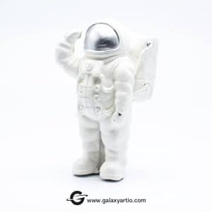 مجسمه فضانورد - Image 3