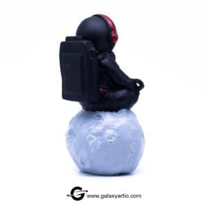 مجسمه مدیتیشن در فضا - Image 2