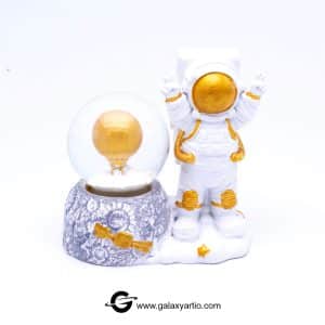 گوی برفی فضانورد 2 - Image 2