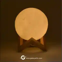 آباژور ماه سه بعدی