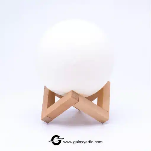 آباژور ماه سه بعدی