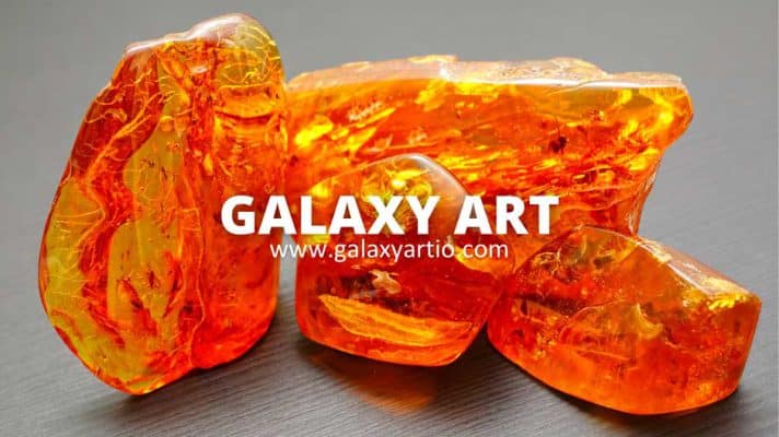 ویژگی های خاص کهربا