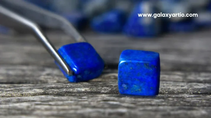 آشنایی با خواص درمانی سنگ لاجورد (lapis lazuli) آشنایی با خواص درمانی سنگ لاجورد (lapis lazuli)