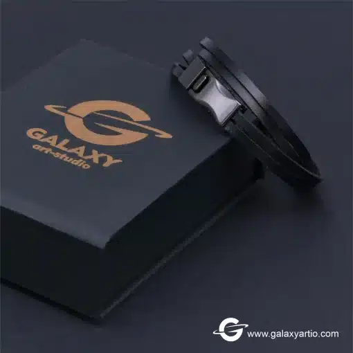 دستبند چرم اسپیرال