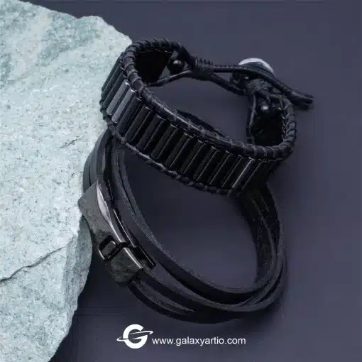 دستبند چرم اسپیرال