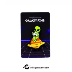 پیکسل آدم فضایی روی زحل