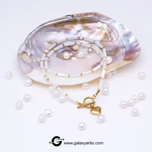 گردنبند سنگی کورالین