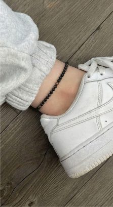 stone-ankle-banner